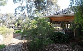 Magdala Motor Lodge & Lakeside Restaurant